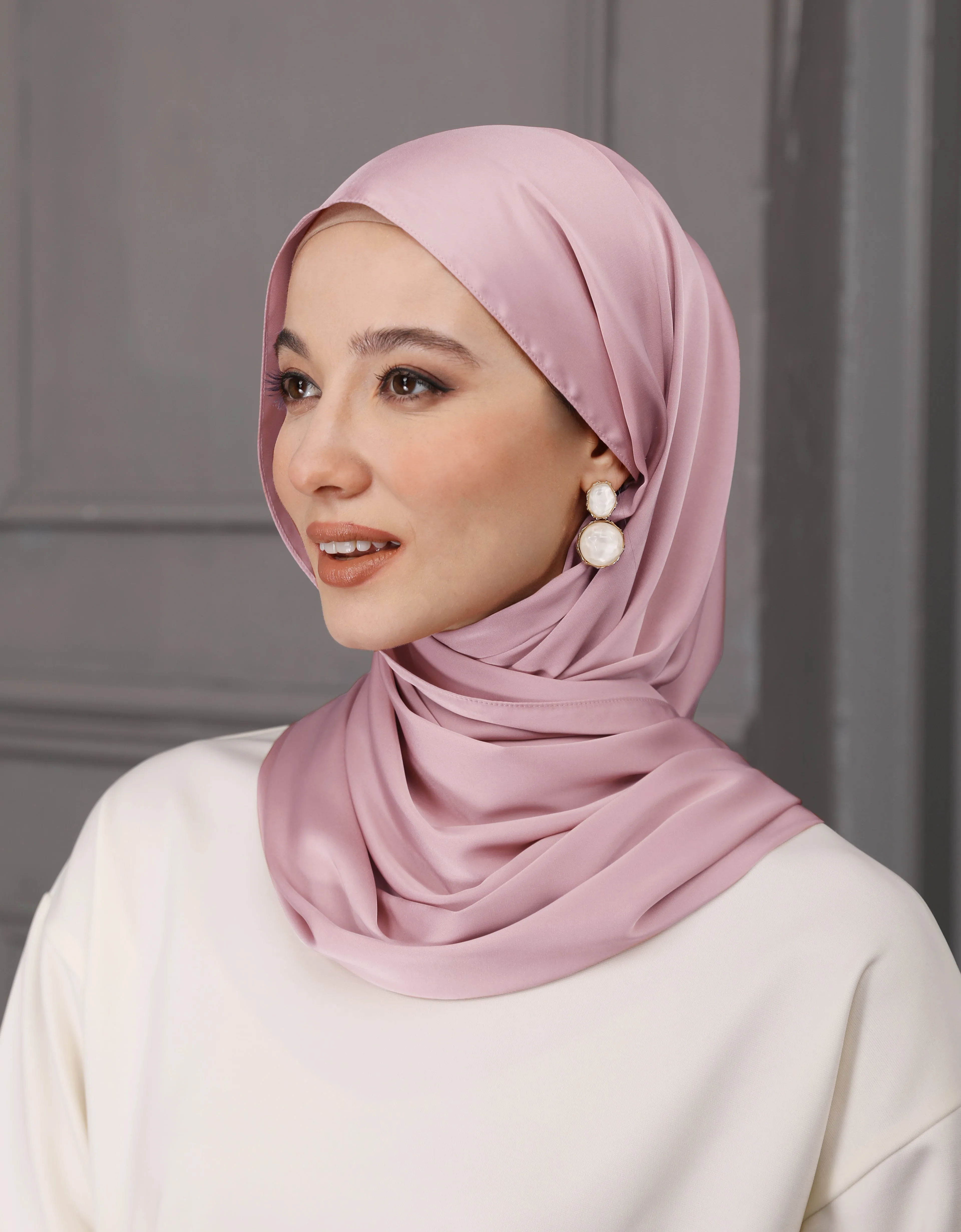 EVELYN SHAWL (PRIMROSE PINK)